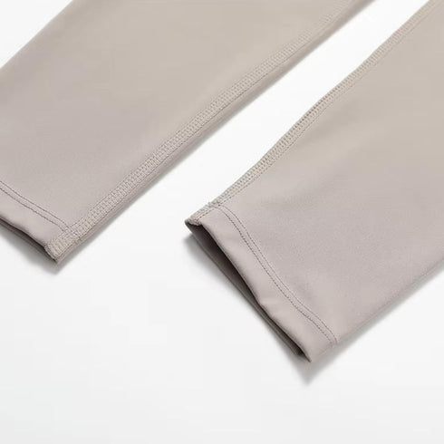 Conjuntos deportivos para mujer con leggings y combinación de colores